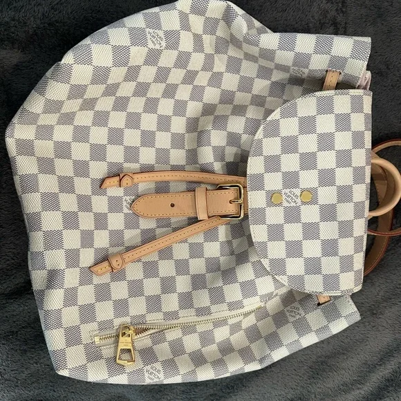 Louis Vuitton | Bags | Authenticlouis Vuitton Sperone  display picture 3
